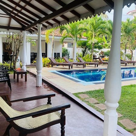 Sujeewani Villa Negombo Exterior foto
