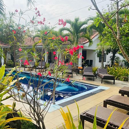 Sujeewani Villa Negombo Exterior foto