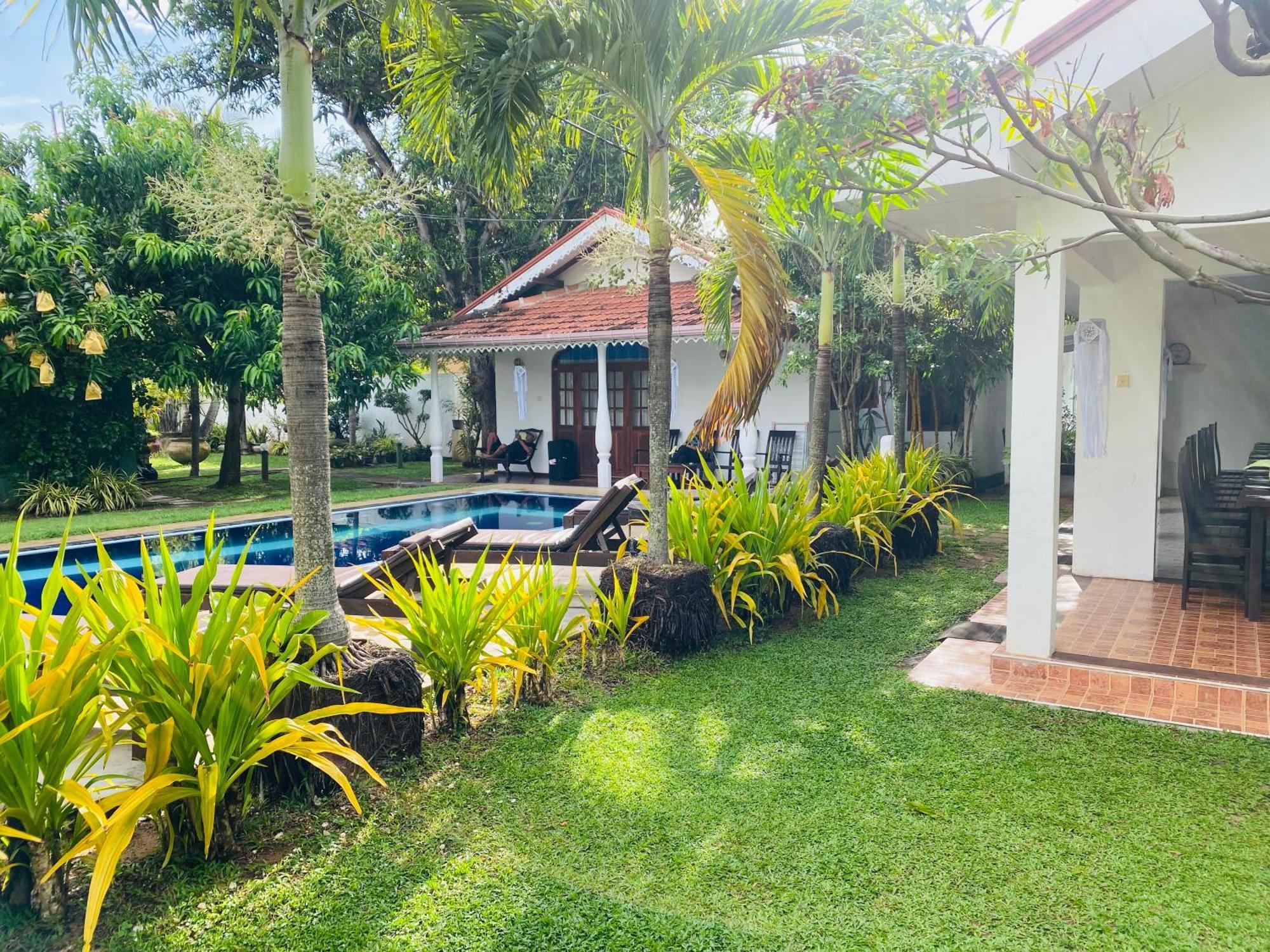 Sujeewani Villa Negombo Exterior foto