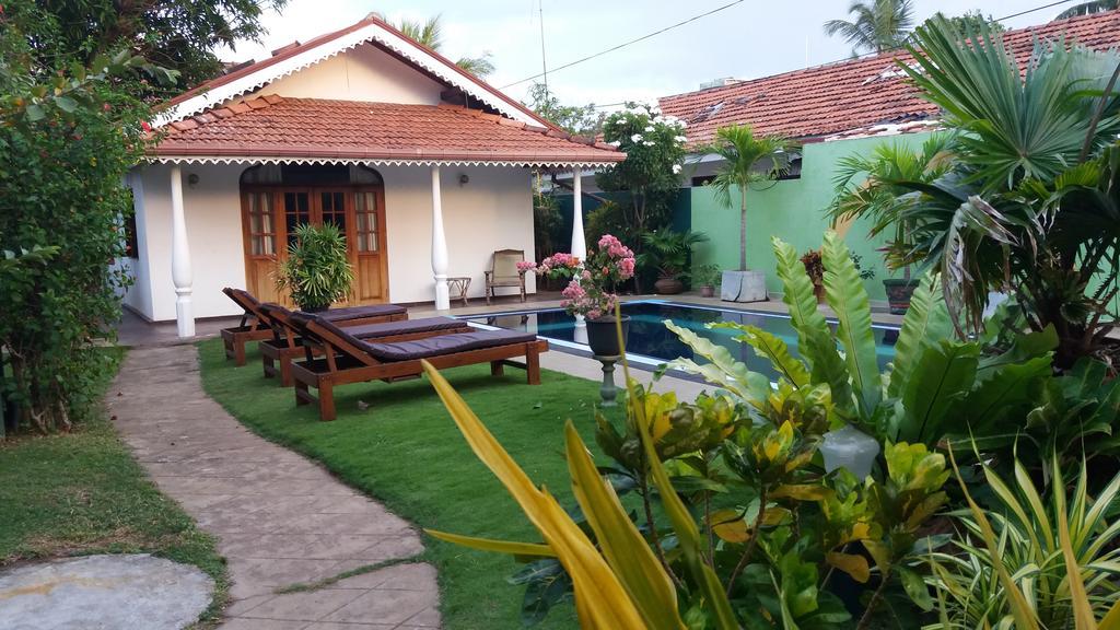 Sujeewani Villa Negombo Exterior foto