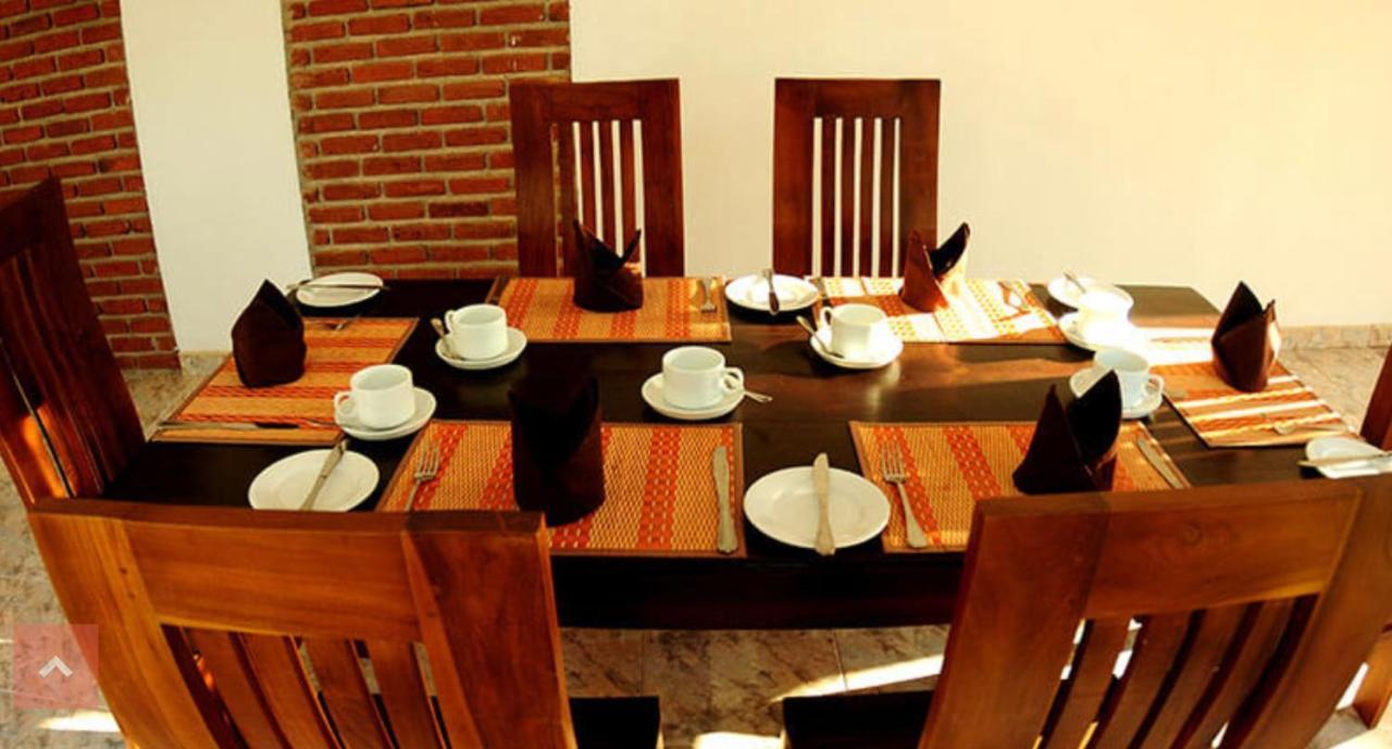 Sujeewani Villa Negombo Exterior foto